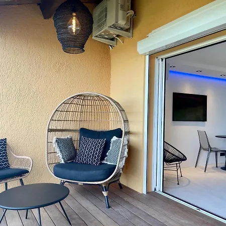 Neuf Climatise - Vue Saint-tropez - 50m Et Port - Piscine 아파트 가신