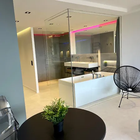 Neuf Climatise - Vue Saint-tropez - 50m Et Port - Piscine Daire