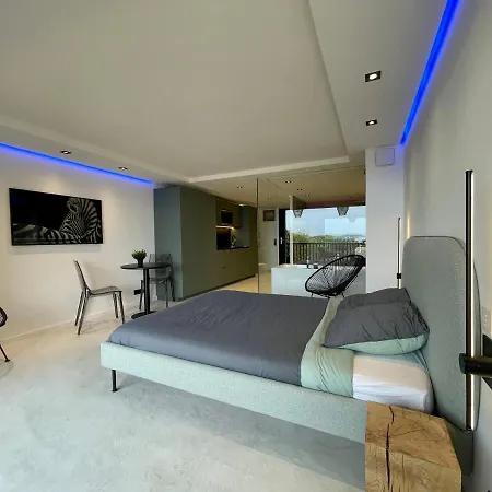 Neuf Climatise - Vue Saint-tropez - 50m Et Port - Piscine Gassin